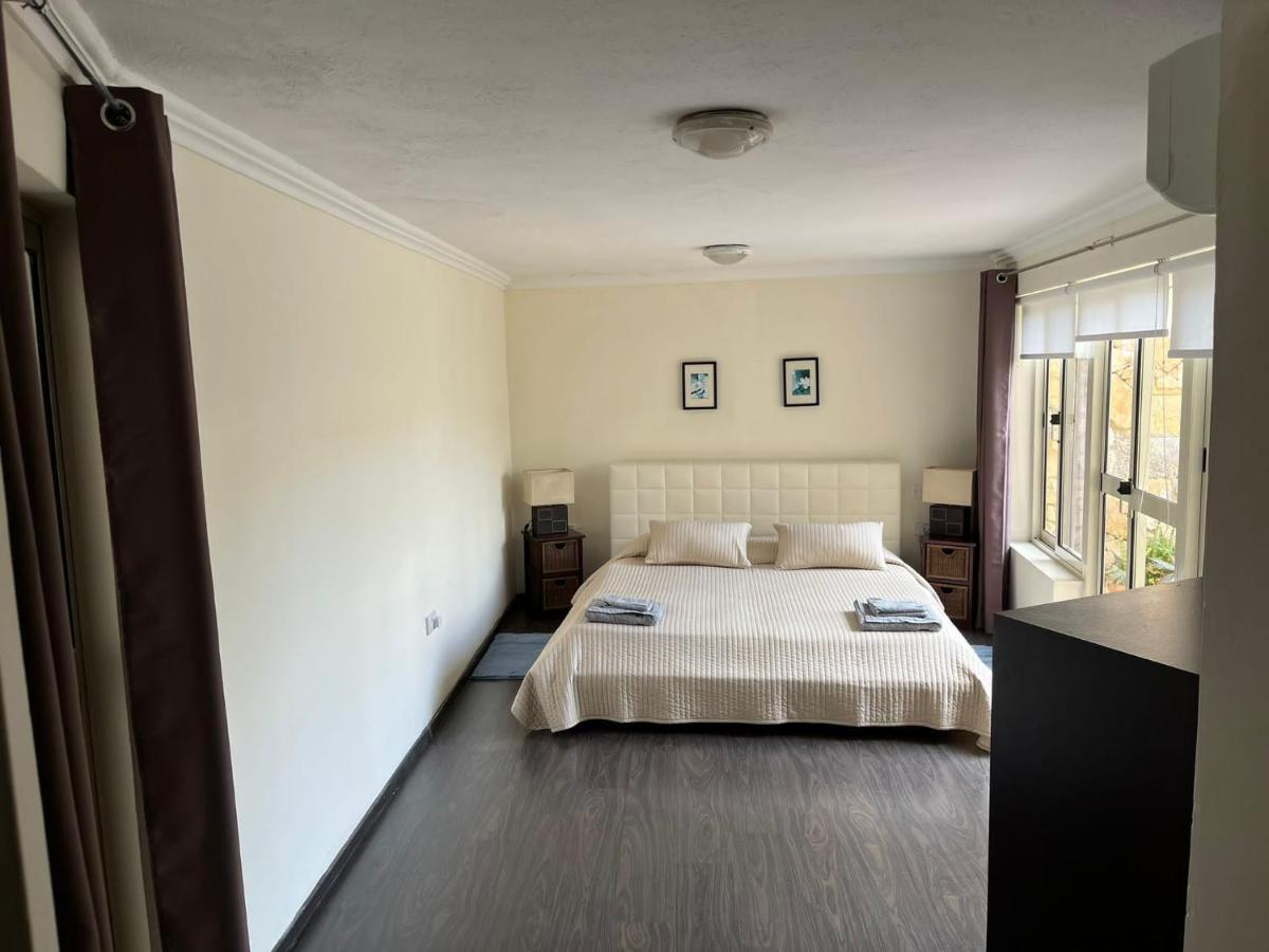 Groundfloor Apartment By The Sea, Fabulous Views St. Paul's Bay Bagian luar foto